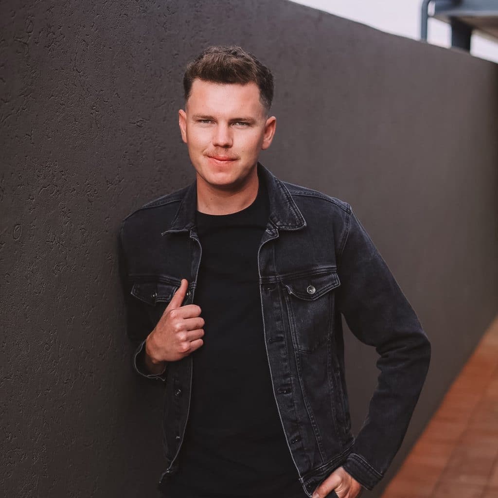 Jou lewe, jou pas, jou pad: Weán van der Westhuizen maak geraas met REBEL.